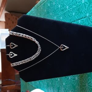 Silver tone short chain and heart with matching earrings